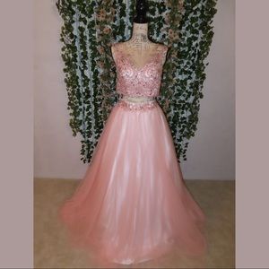 Alyce: Prom Dress